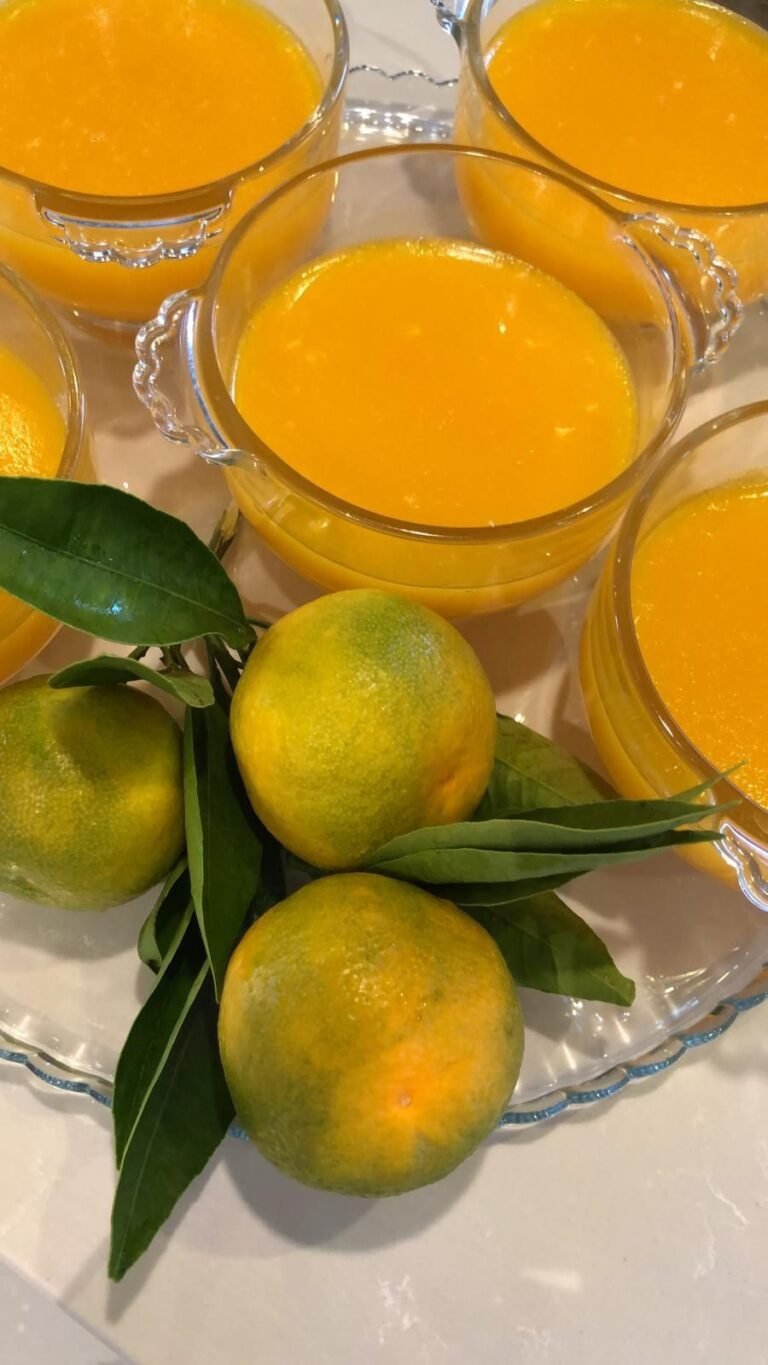 Freshly squeezed mandarin juice